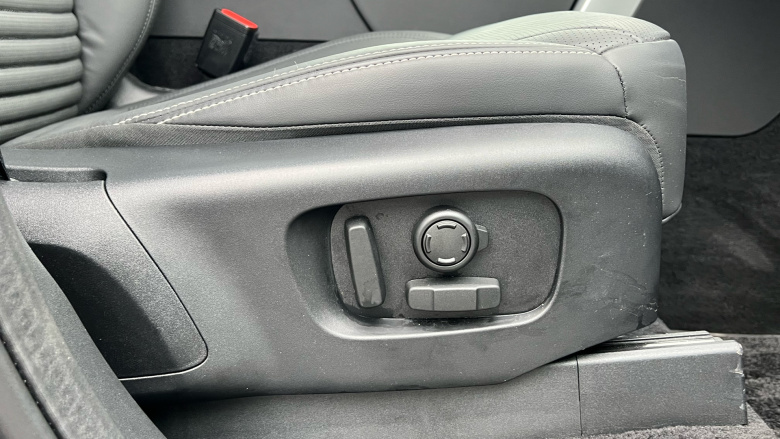 Land Rover Discovery 3.0 D350 Dynamic HSE 5dr Auto Diesel Station Wagon